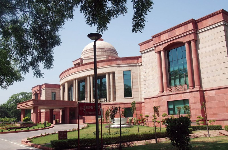 Hindistan XİN: nefti bazar və tələb əsasında alırıq