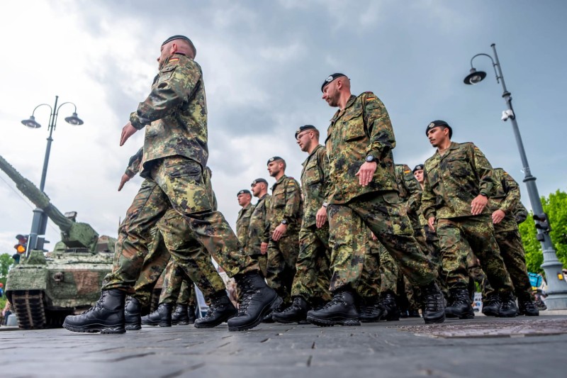 Almaniya Avropada ən güclü orduya çevrilmək istəyir