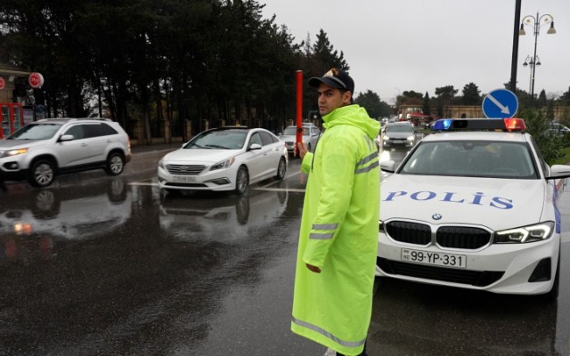 Polis gücləndirilmiş iş rejiminə keçdi - VİDEO + FOTOLAR