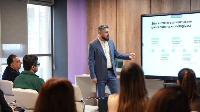 “Süni intellekt standartlarının media kommunikasiyası” mövzusunda təqdimat keçirildi - FOTOLAR