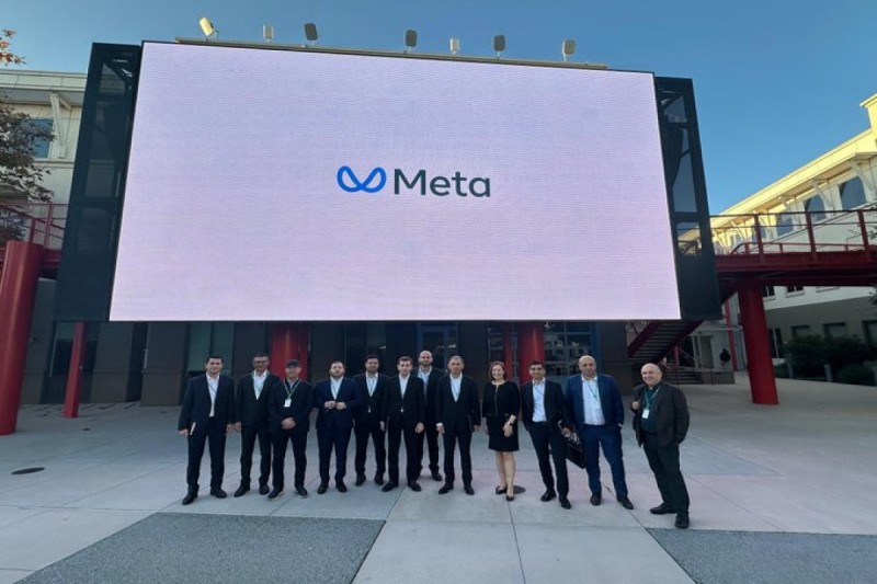 Meta ilə Azərbaycan arasında regional rəqəmsal layihələr müzakirə edilib