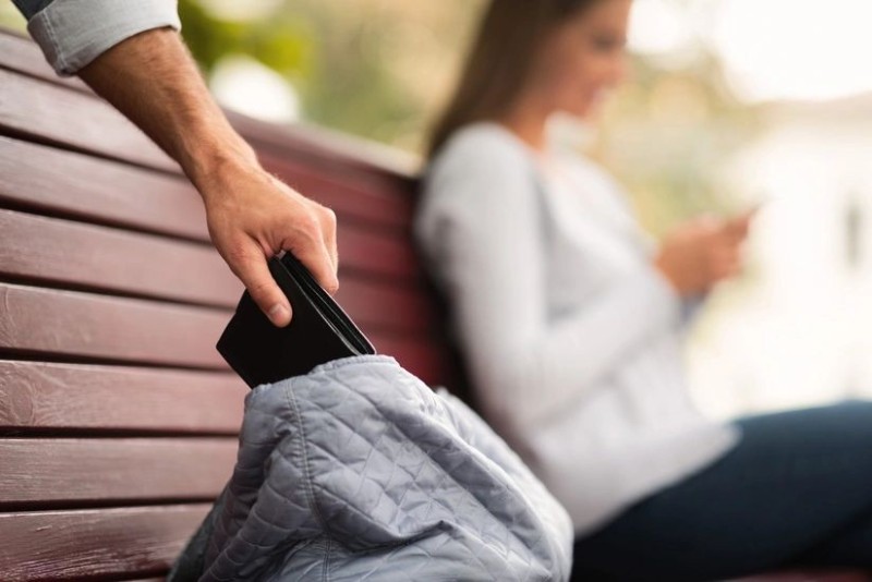 Dənizkənarı Milli Parkda oğurluq edən 2 nəfər saxlanılıb