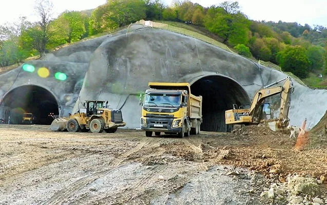 Laçında hərəkət olmayan tuneldə qəza törətdi - Həbs edildi