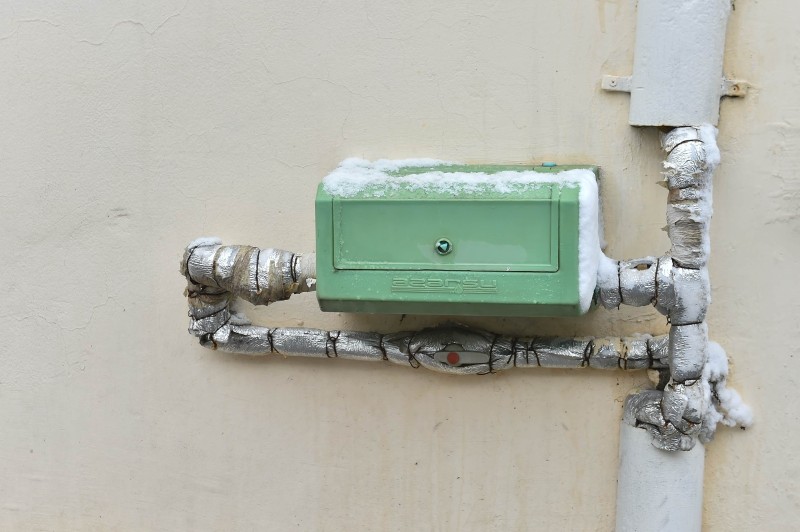 Şaxtalı havalarda su sayğaclarını necə qoruyaq?