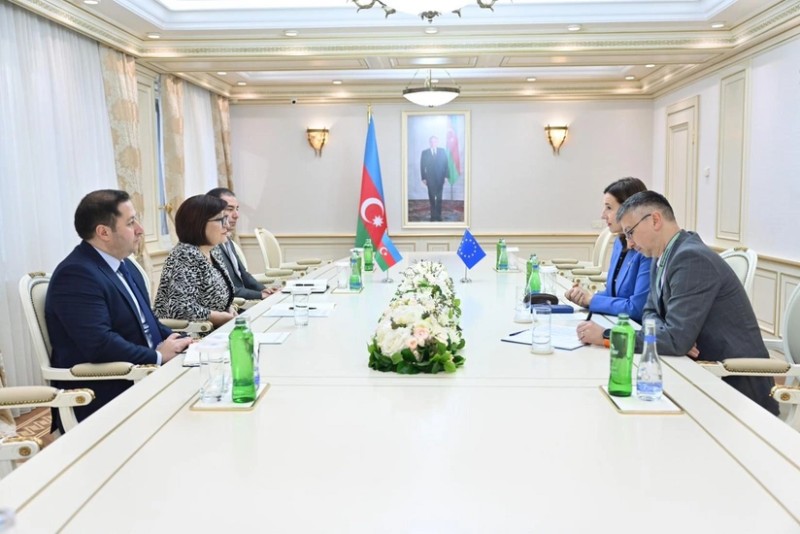 Sahibə Qafarova Mariyana Kuyundziç ilə görüşdü 