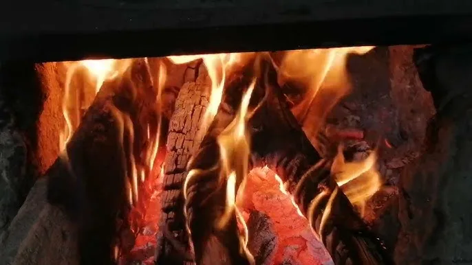Kişi yanan ocağın üzərinə yıxılaraq öldü