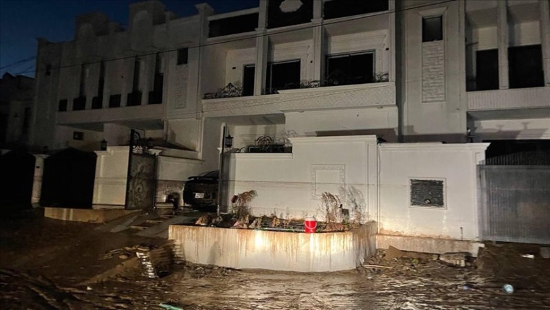 Kərkükdə güclü yağışlar daşqına səbəb oldu: 300 ailə evsiz qaldı