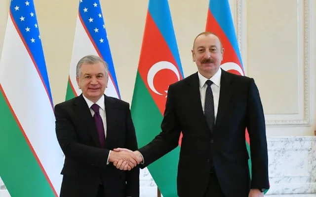 Özbəkistan prezidenti İlham Əliyevi TƏBRİK ETDİ