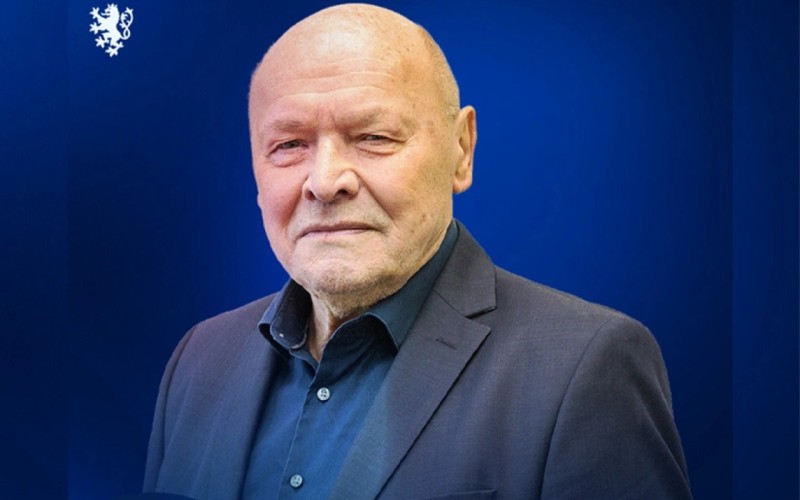 Çexiya millisinin yeni baş məşqçisi müəyyənləşdi