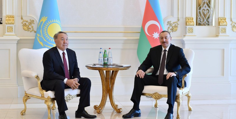 Nursultan Nazarbayev İlham Əliyevi təbrik edib