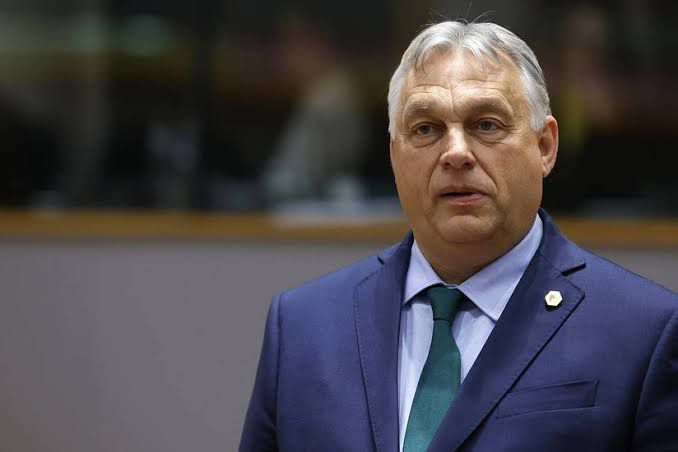 Orban Aİ-nin Ukraynaya verdiyi krediti itkin pul adlandırıb