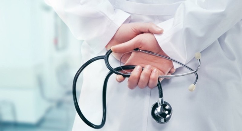 65 yaşdan yuxarı həkimlər regionlara göndərilir