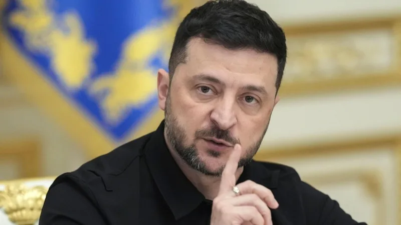Zelenski: Sülh yoxdur, bəlkə də olmayacaq
