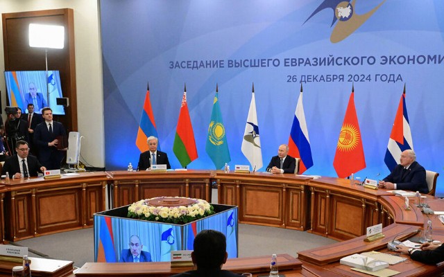 Növbəti sammitin məkanı AÇIQLANDI