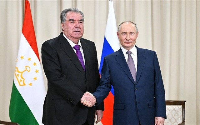 Putin məktəblinin ölümünə görə Rahmona başsağlığı verdi - VİDEO