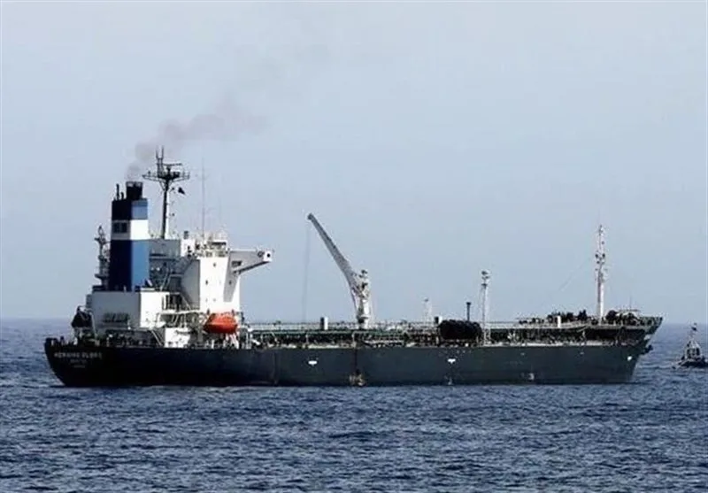 Fars körfəzində 4 milyon litr qaçaqmal yanacaq daşıyan tanker saxlanıldı