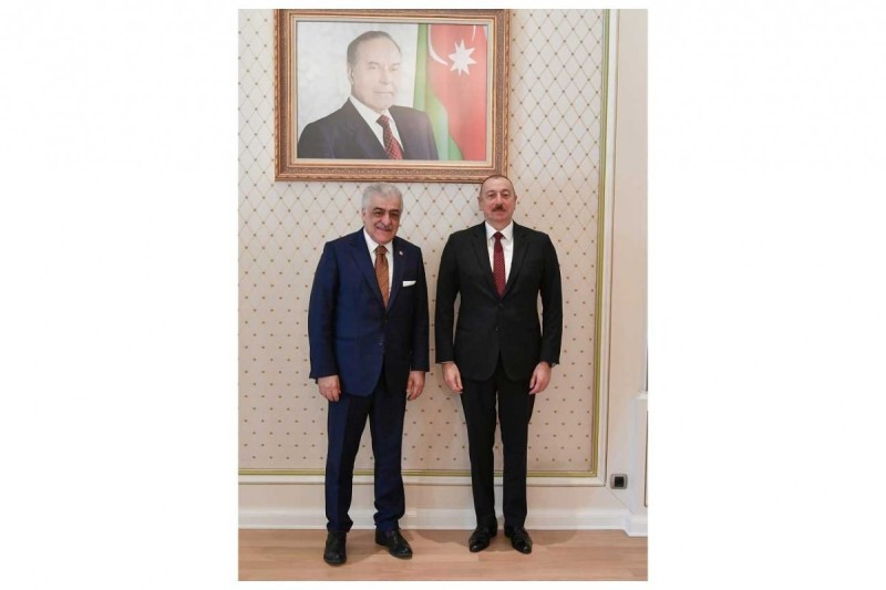 Şamil Ayrım İlham Əliyevi təbrik etdi