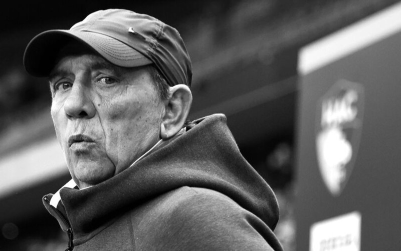 Fransa millisinin sabiq baş məşqçisi vəfat etdi