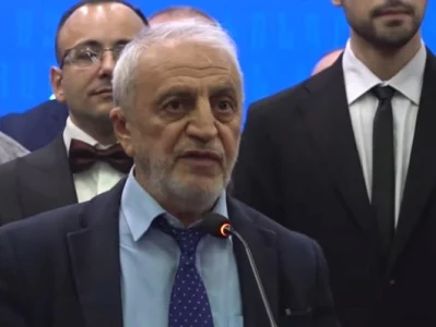 Levon Ter-Petrosyanın partiyası hökumət əleyhinə ittifaq yaratmaq istəyir