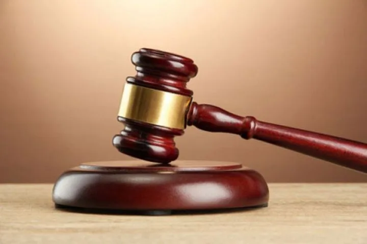 Daha 28 nəqliyyat vasitəsi hərraca çıxarılacaq
