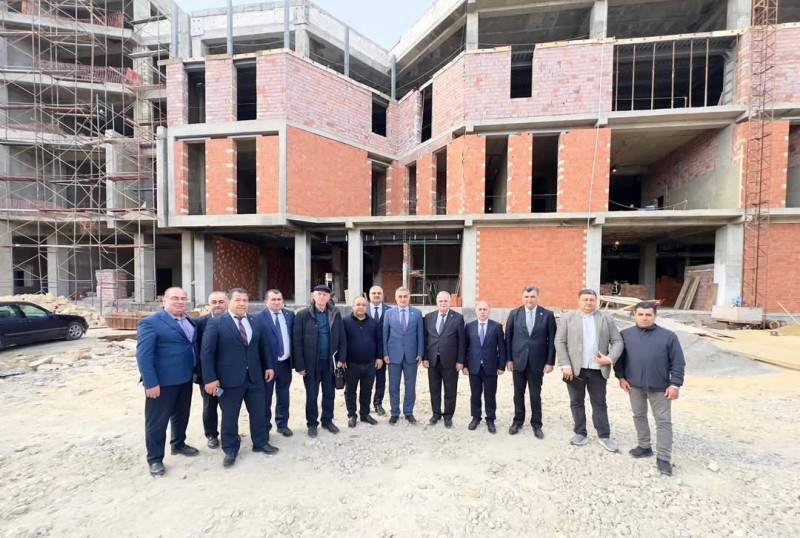 Gələn il Vəkil evinin açılışı olacaq