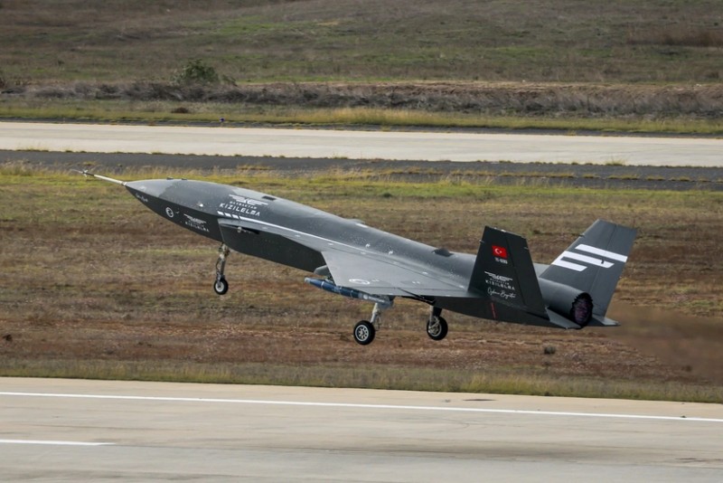 Bayraktar Kızılelmadan İLK 