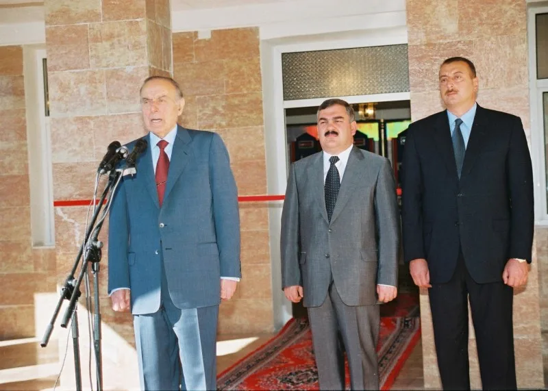 Heydər Əliyevlə Vasif Talıbovun NADİR FOTOSU