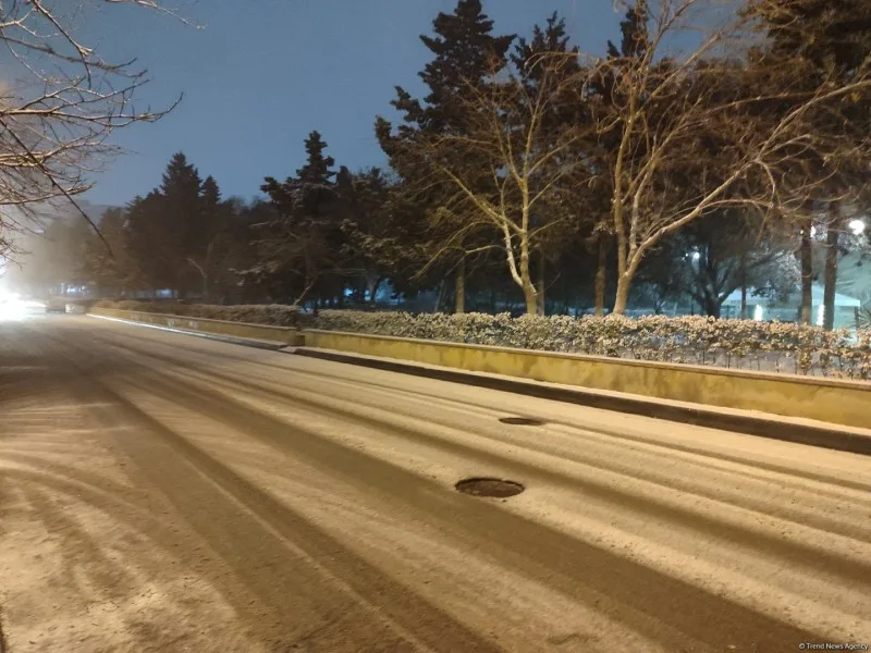 Dağlıq ərazilərdə yollar qardan və buzdan təmizləndi