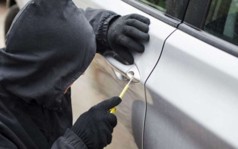 Sumqayıtda Volkswagen qaçırıldı