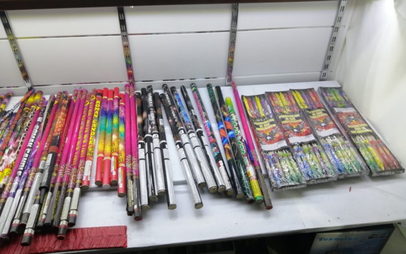 Pirotexniki vasitələr satan 26 nəfər saxlanılıb