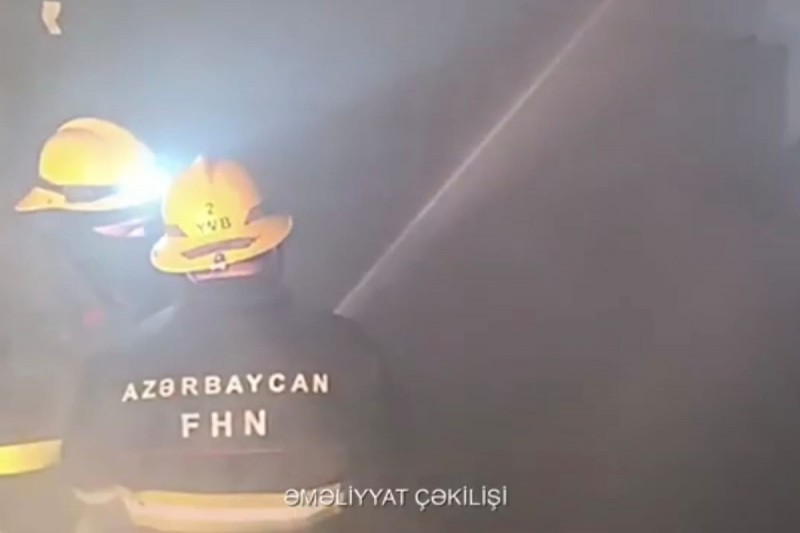 Binəqədidə hamamda yanğın olub - VİDEO