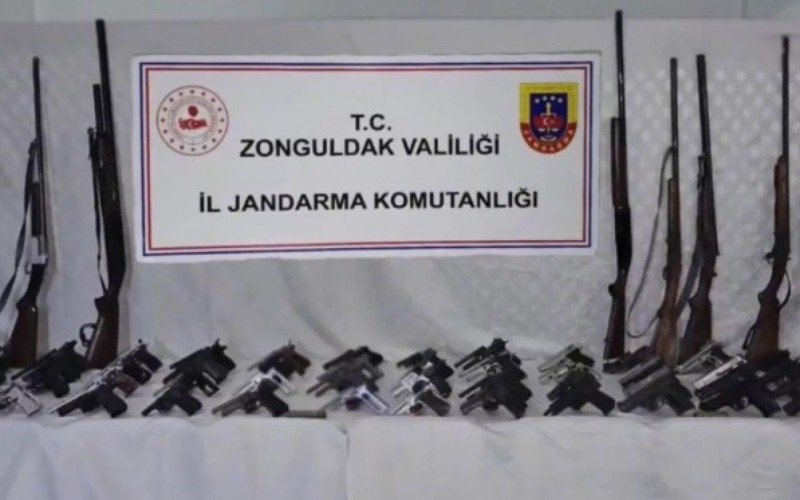 Türkiyədə 202 nəfər saxlanıldı 