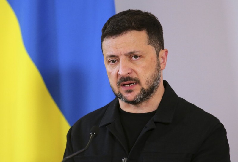 Zelenski 70 Rusiya şirkətinə qarşı sanksiyalar tətbiq etdi