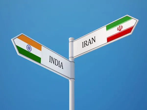 Hindistan vətəndaşlarına İranla bağlı xəbərdarlıq etdi
