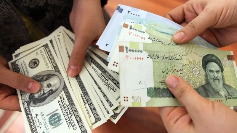 İranda dollar yenidən bahalaşdı