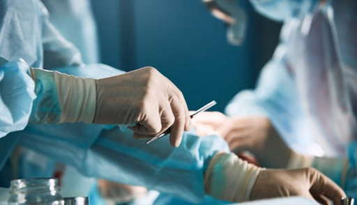 Estetik cərrah və anestezioloqla bağlı cinayət işi açıldı