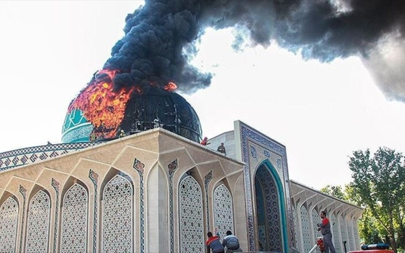 Etirazlar zamanı Tehranda 34 məscid YANDIRILDI