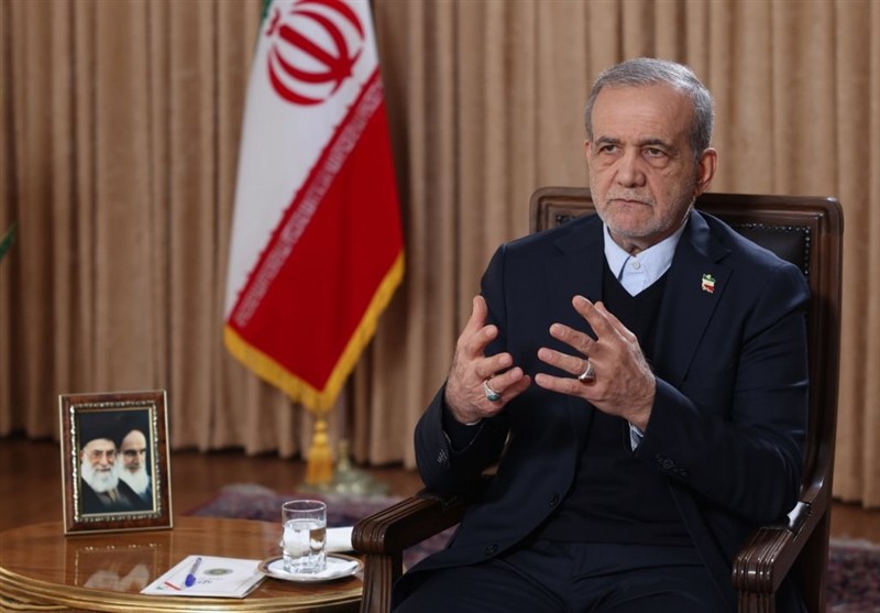 Pezeşkian: Etirazlar xalqın qanuni hüququdur