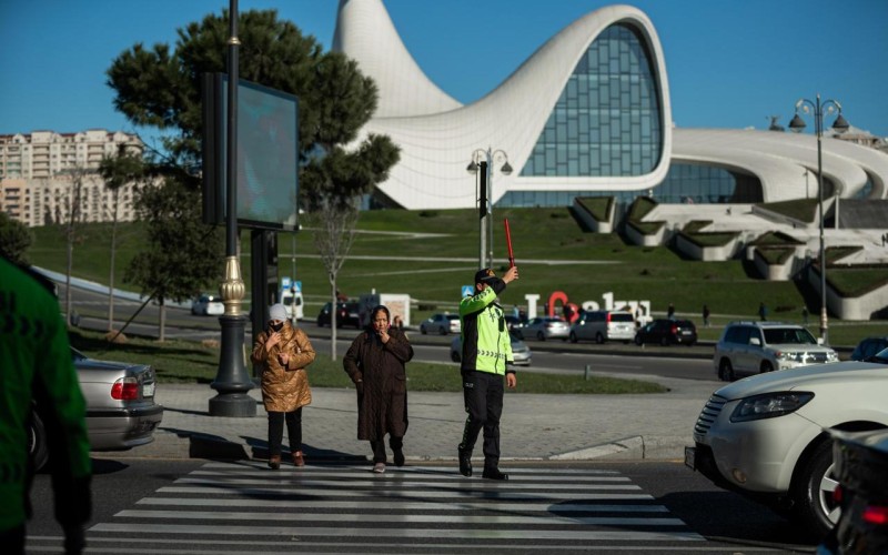 Polis piyadalara qarşı profilaktik tədbir keçirdi - VİDEO