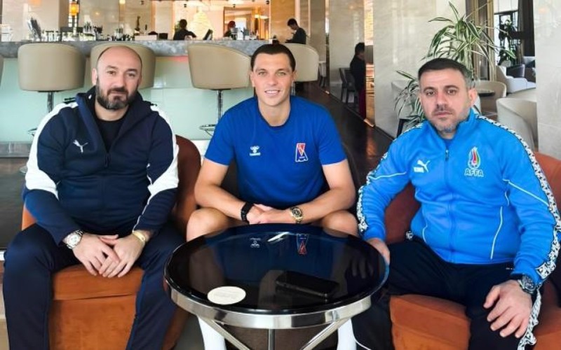 Ayxan Abbasov Renat Dadaşovla görüşdü