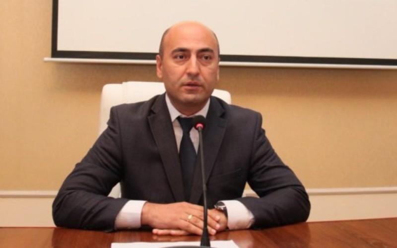 Rektor özünə müşavir təyin etdi - FOTO