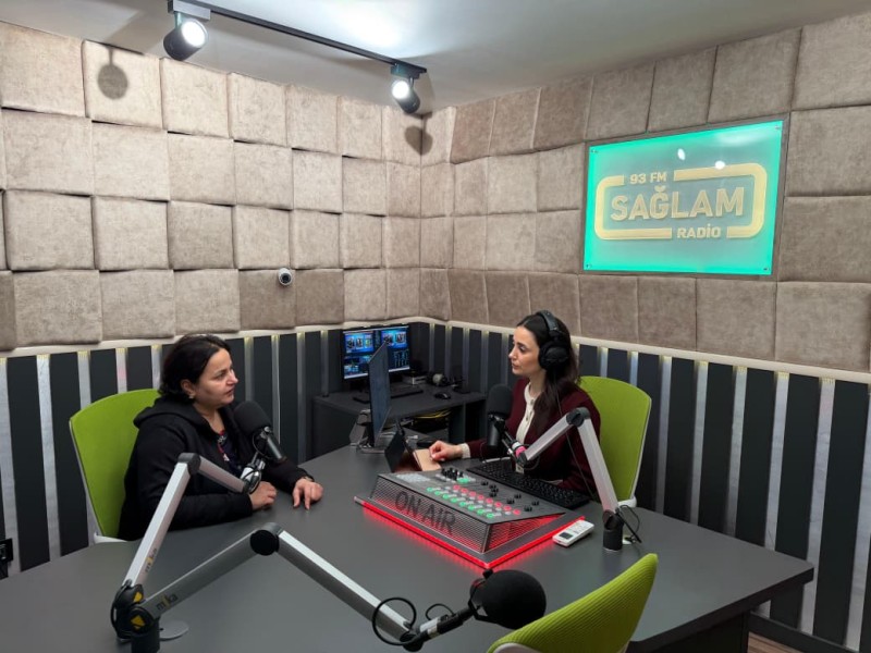 Uşağınız niyə sizə deyil, naməlum blogerlərə inanır? - Mütəxəssis əsas səbəbi izah edir