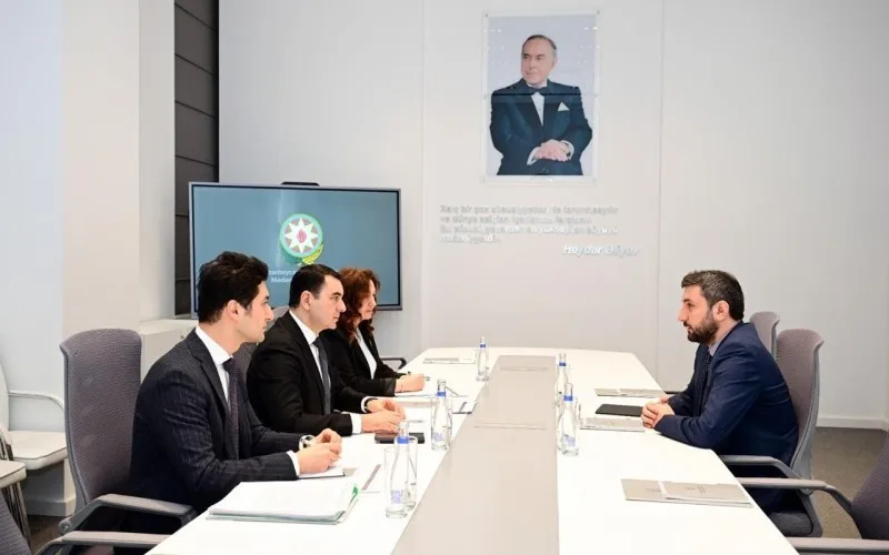 Mədəniyyət Nazirliyində “Yüksəliş” müsabiqəsinin qalibi ilə görüş keçirilib - FOTO