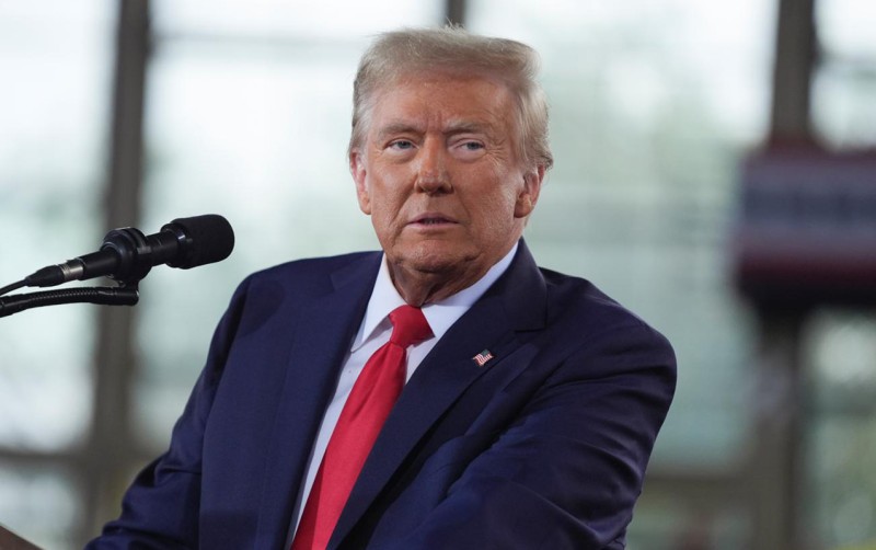 Trampa İranda 50 hərbi hədəfin siyahısı təqdim edildi