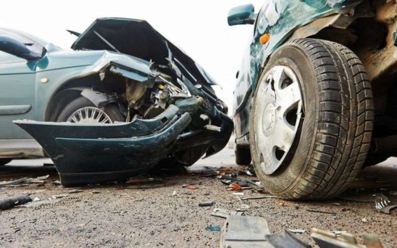 Gəncədə 3 avtomobil toqquşdu