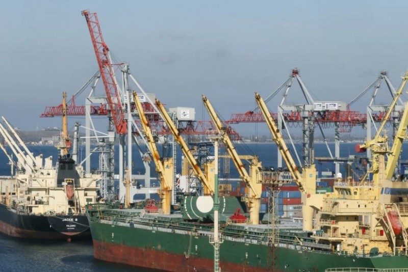 Mülki və Ticarət Gəmiçiliyi məcəllələri, eləcə də nəqliyyatla bağlı iki qanun dəyişib