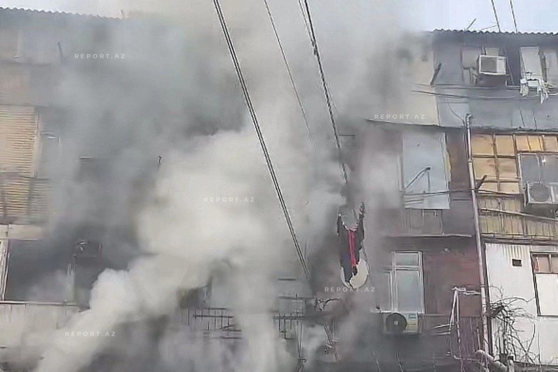 Binəqdədidəki yanğında 30 nəfər təxliyyə edilib - YENİLƏNİB - VİDEO