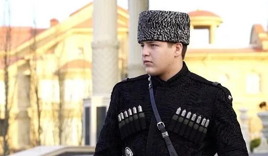 Adam Kadırov təyyarə ilə Moskvaya aparılır - YENİLƏNİB