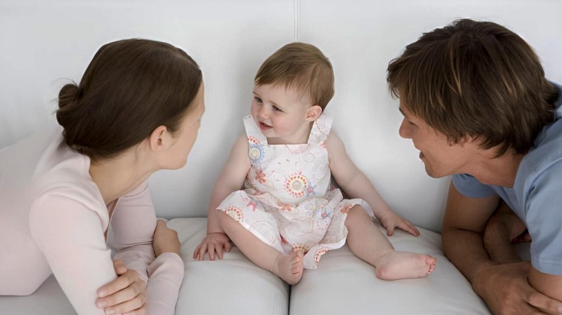 3 azərbaycanlı uşaq əcnəbi vətəndaşlara verilib - RƏSMİ