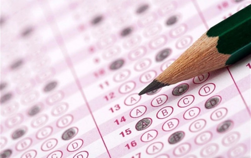 Dövlət qulluğunda çalışmaq istəyənlərin NƏZƏRİNƏ